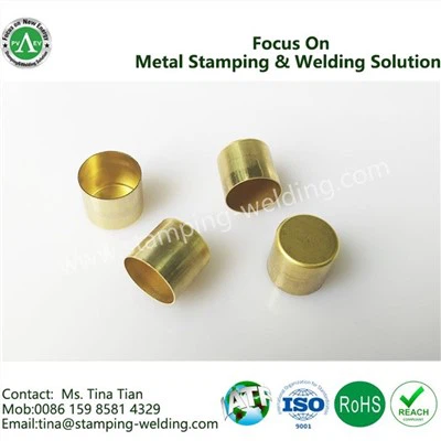 Nutrūkę žalvario galų dangteliai