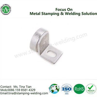 Sidabruoti variniai saugiklio kontaktai